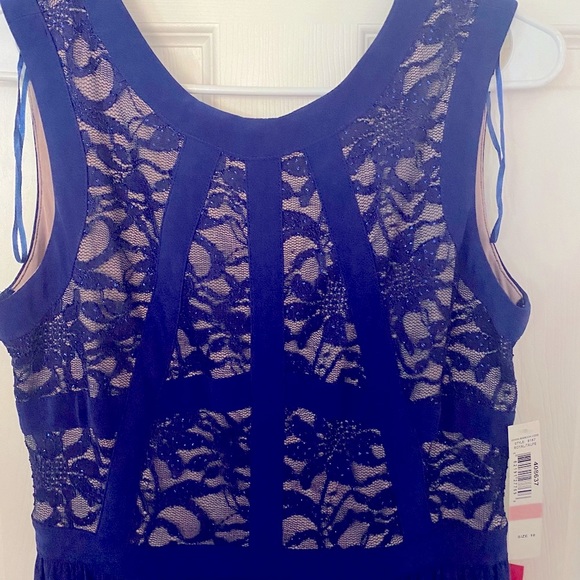 RM Rich Formal Dress - Picture 2 of 4